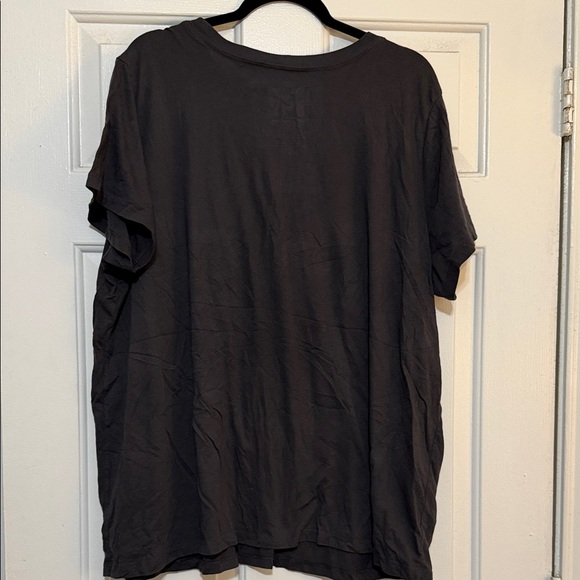 Torrid gray Graphic Tee with Pink and Gold Accents - Picture 5 of 5